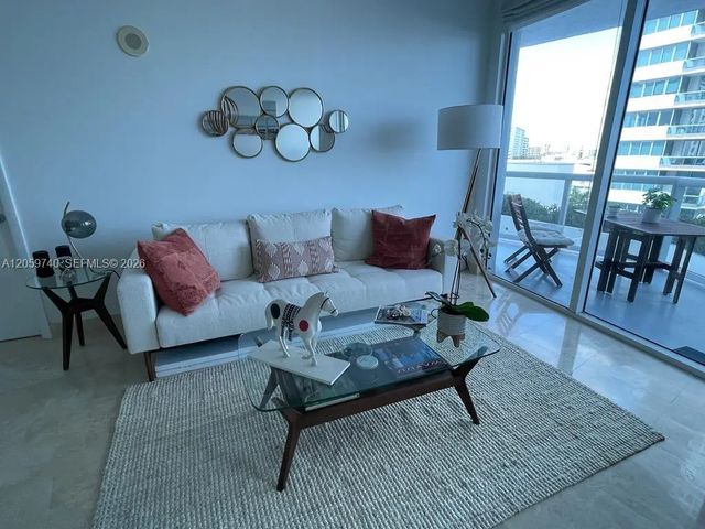 4 of 27 - 6515 Collins Avenue #710, Miami Beach, FL