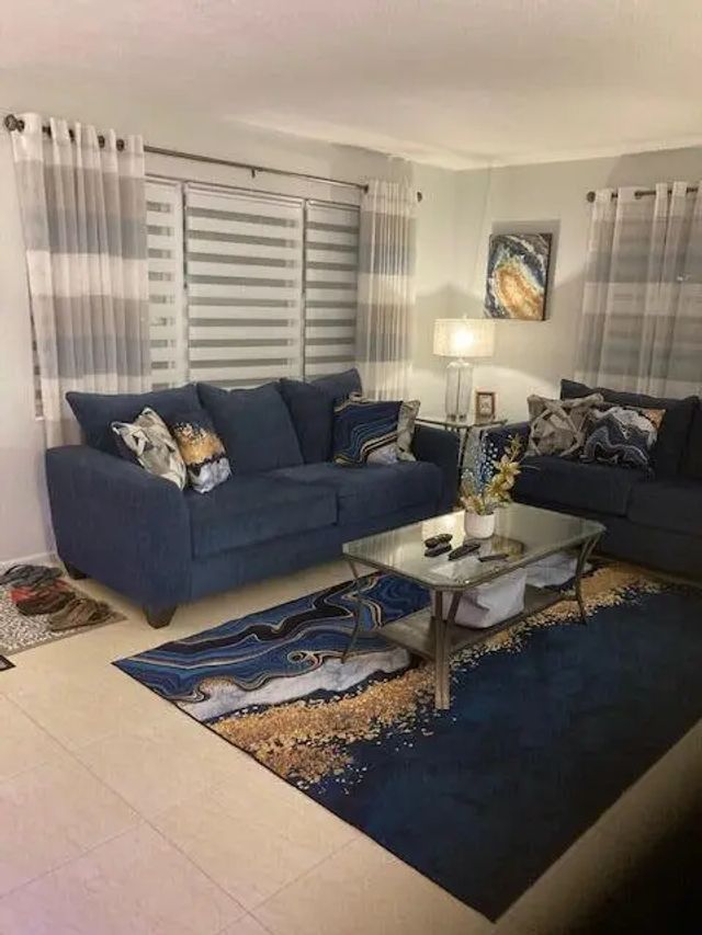 417 Windsor R, West Palm Beach