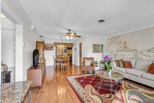 4 of 28 - 4159 Nw 52nd Avenue, Lauderdale Lakes, FL