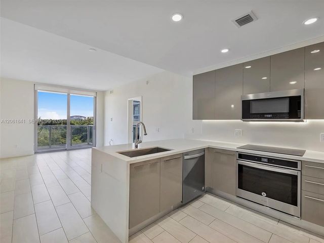 4 of 39 - 2000 Metropica Way #502, Sunrise, FL