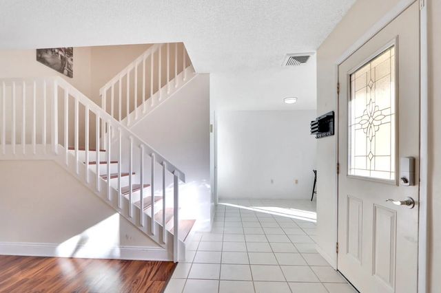 3 of 30 - 5633 Se Windsong Lane, Stuart, FL