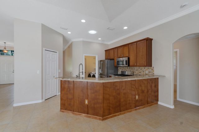4 of 44 - 1025 Southlakes Way Sw, Vero Beach, FL