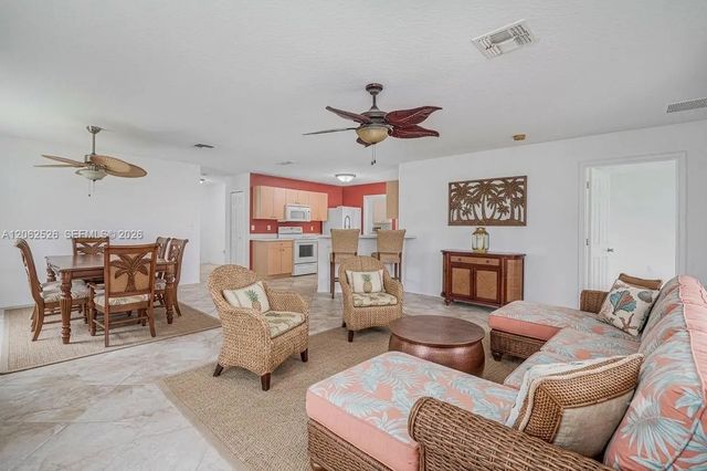 5 of 10 - 57 Huarte Way, Port St. Lucie, FL