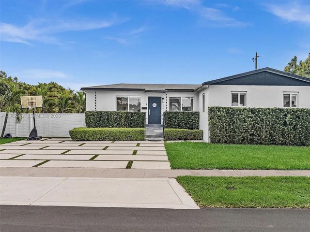 2401 Sw 83rd Avenue, Miami
