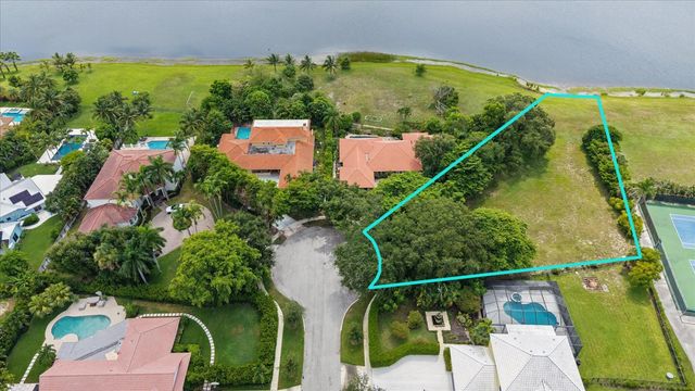 10 Sunningdale Circle, West Palm Beach
