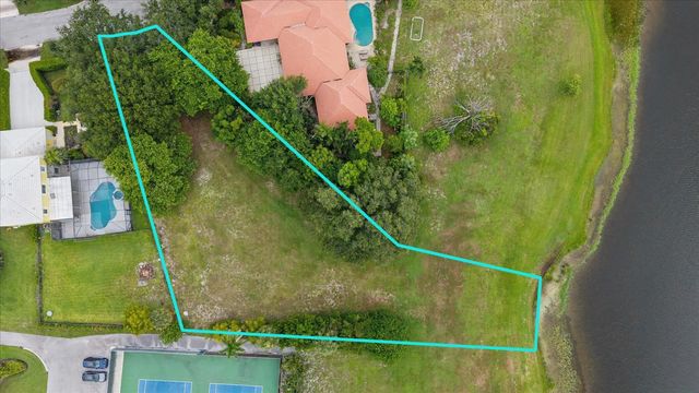 4 of 12 - 10 Sunningdale Circle, West Palm Beach, FL
