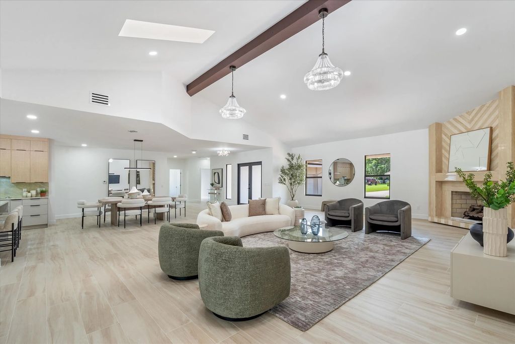 460 Glenbrook Drive, Atlantis