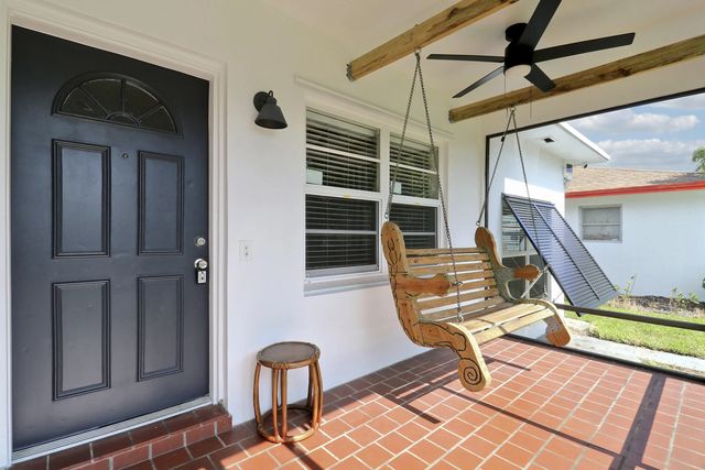 2 of 19 - 917 N Ocean Breeze, Lake Worth Beach, FL