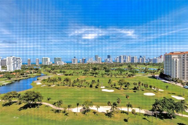 20335 W Country Club Drive #1806, Aventura