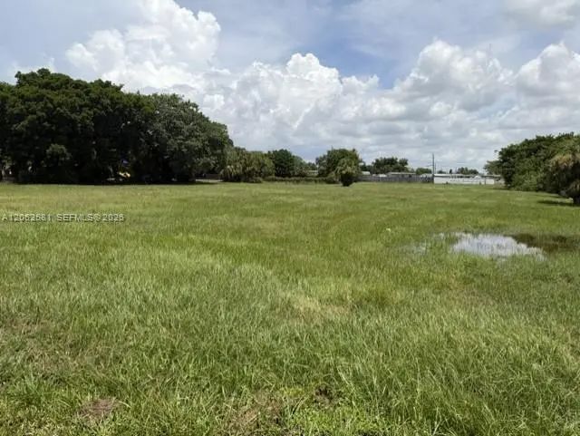 4 of 8 - 2203 Nw 143, Opa-Locka, FL