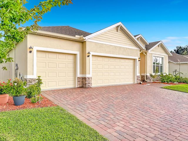 5 of 82 - 111 52nd Square, Vero Beach, FL
