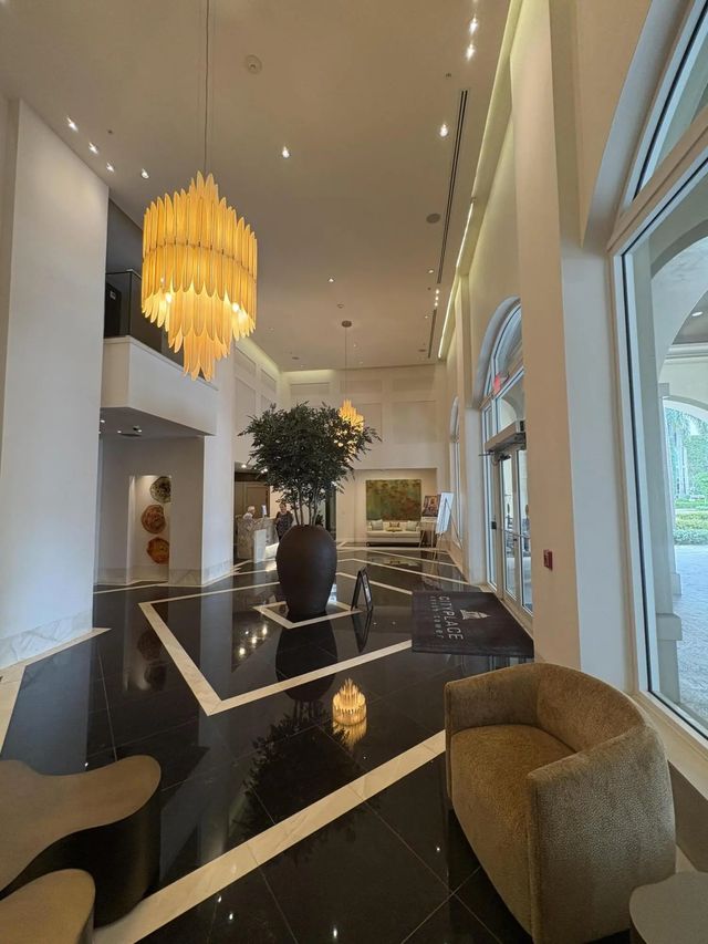 3 of 25 - 550 Okeechobee Boulevard #825, West Palm Beach, FL