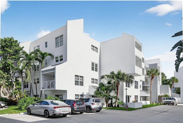 2 of 38 - 2870 Ne 14th St Causeway #203c, Pompano Beach, FL