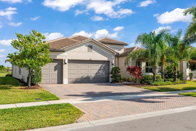 3 of 30 - 11965 Sw Sandy Bay Circle, Port St. Lucie, FL