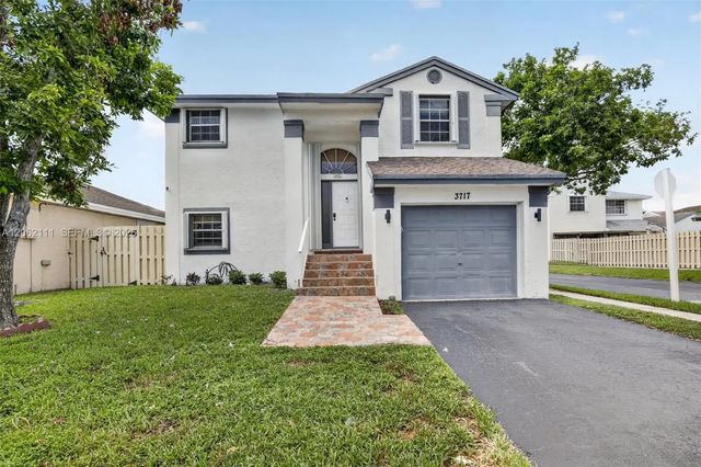 3717 Nw 107th Way, Sunrise