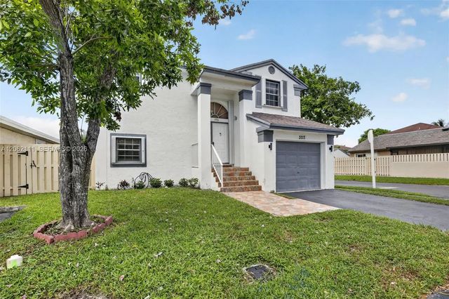 3 of 44 - 3717 Nw 107th Way, Sunrise, FL