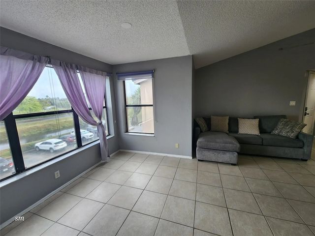 2866 S University Drive #5308, Davie