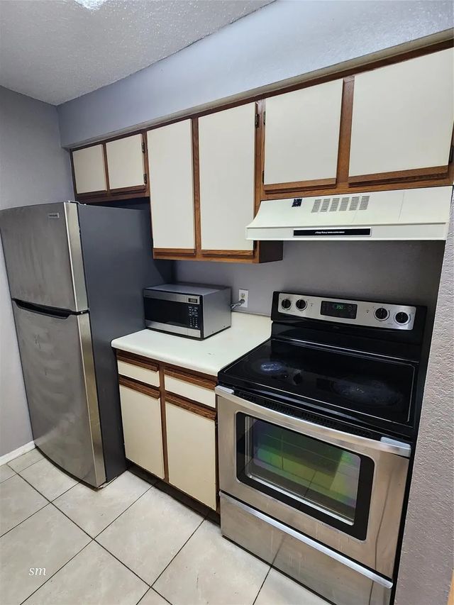 4 of 26 - 2866 S University Drive #5308, Davie, FL
