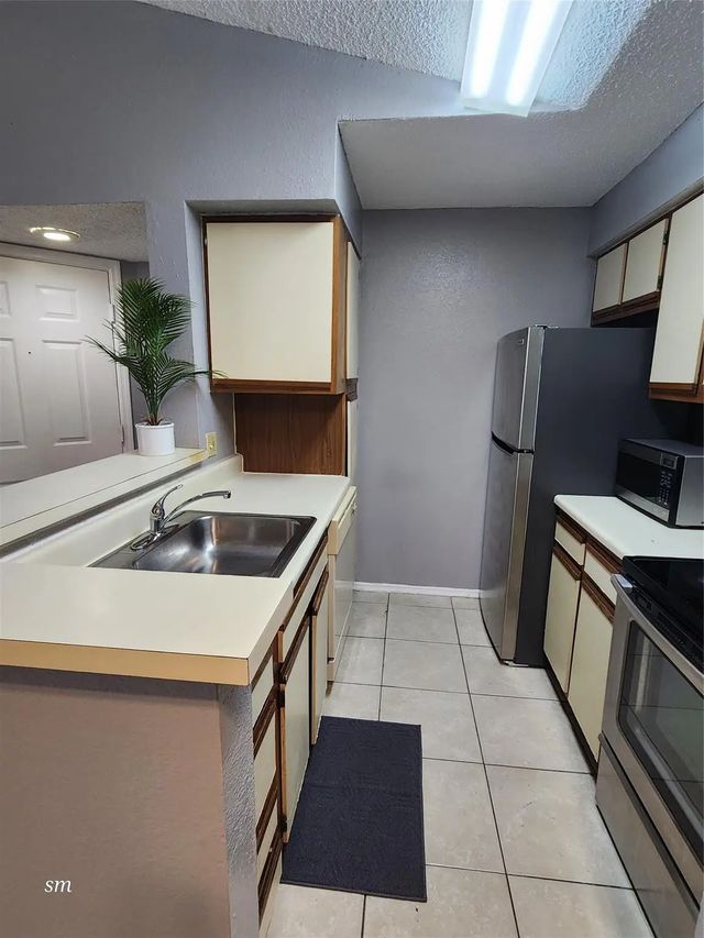 5 of 26 - 2866 S University Drive #5308, Davie, FL