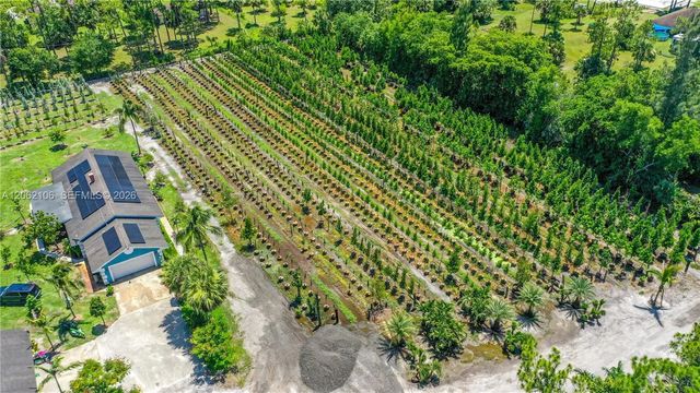 4 of 51 - 2587 E Road, Loxahatchee, FL