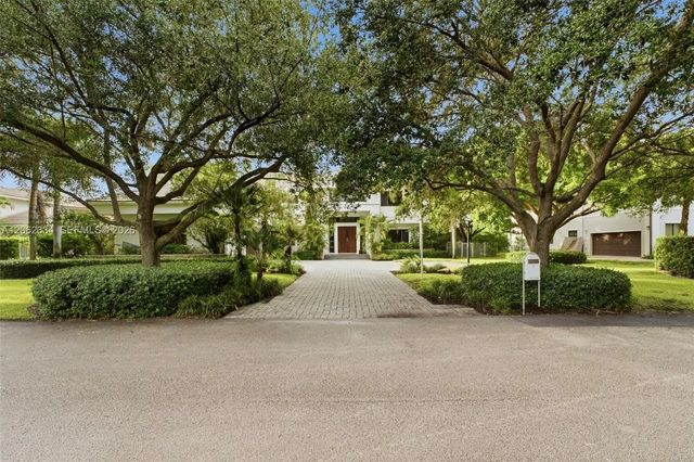 3 of 52 - 10708 Indian Trail, Davie, FL