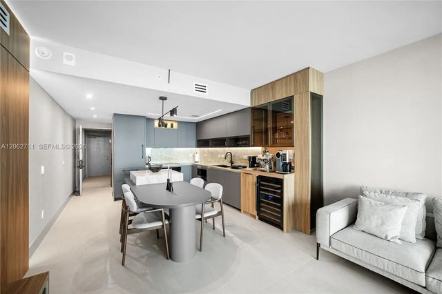 4 of 53 - 3131 Ne 7th Avenue #2805, Miami, FL