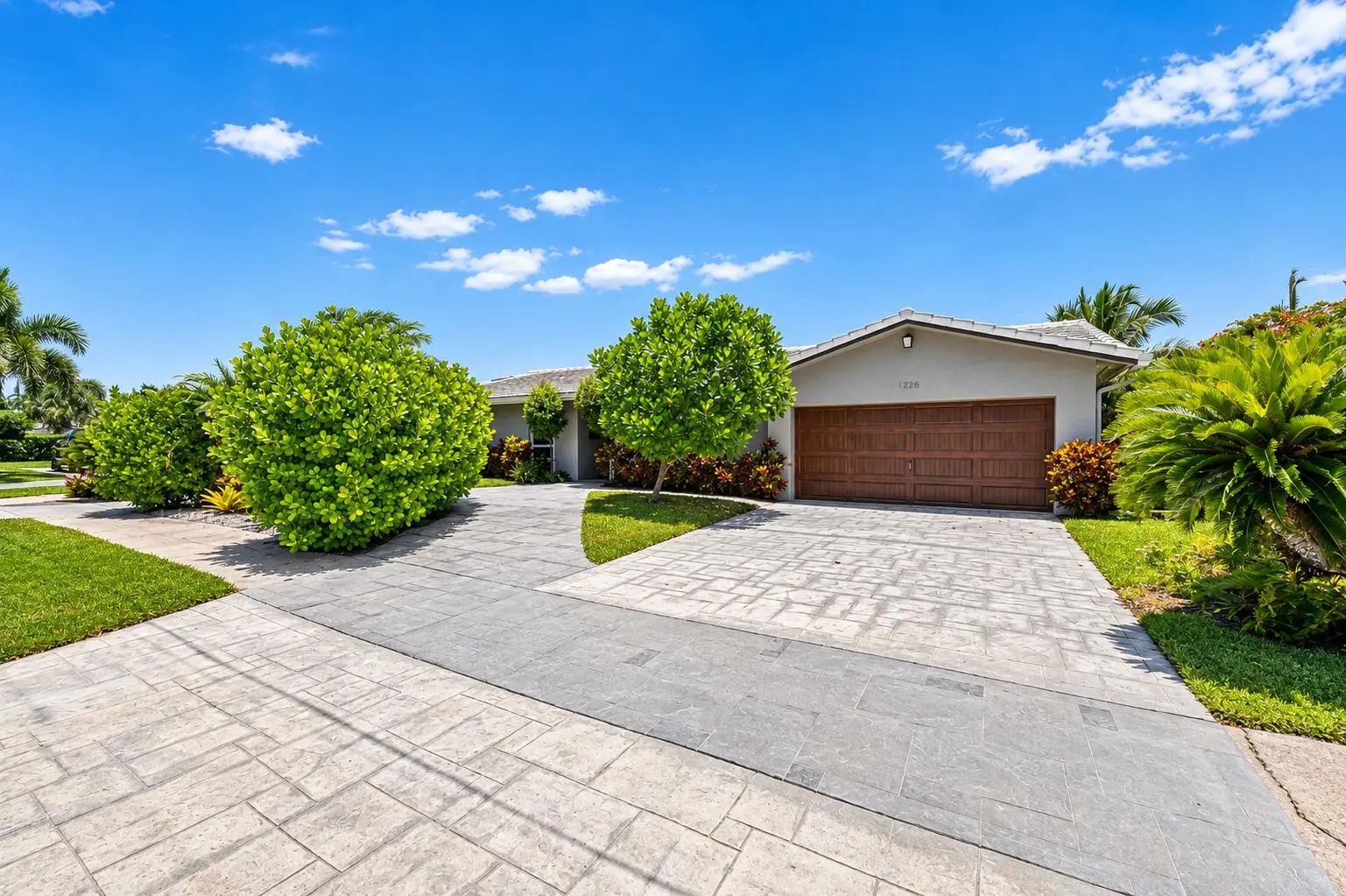 1226 Se 14th Street, Deerfield Beach