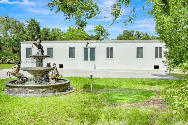 5 of 34 - 227 Hunting Club Avenue, Clewiston, FL