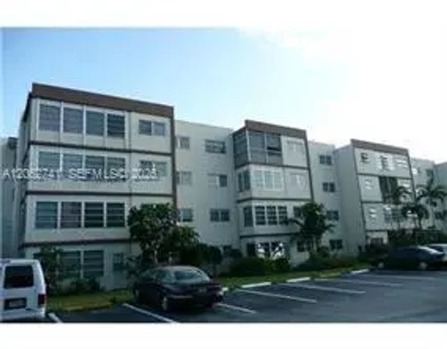 4047 Nw 16th Street #104, Lauderhill