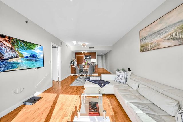 1850 S Ocean Drive #2709, Hallandale Beach