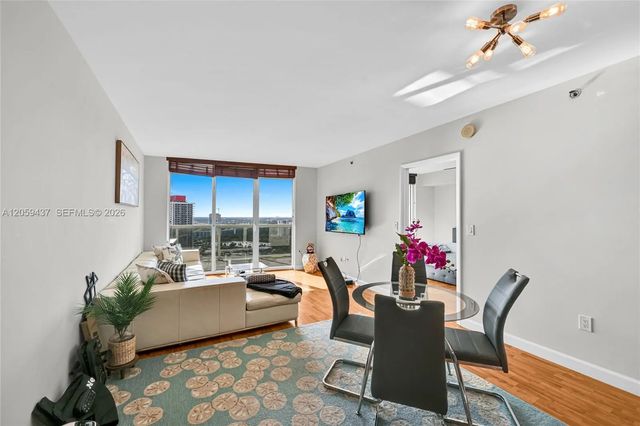 4 of 29 - 1850 S Ocean Drive #2709, Hallandale Beach, FL