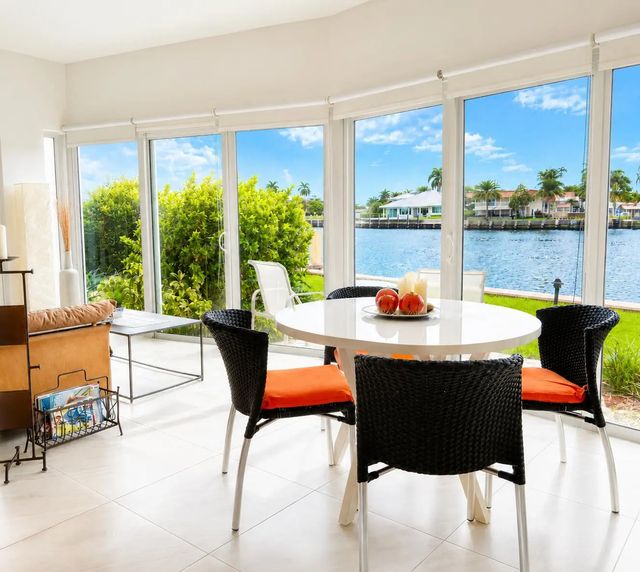 2 of 34 - 725 N Riverside Drive #105, Pompano Beach, FL