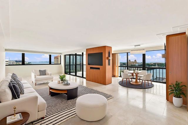 400 N Flagler Drive #1701, West Palm Beach