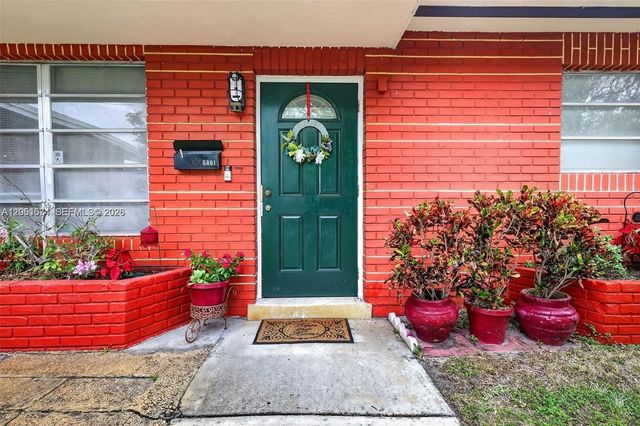 2 of 32 - 6861 Sw 1st Court, Pembroke Pines, FL