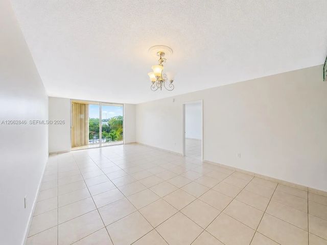5 of 47 - 7921 Byron Avenue #404, Miami Beach, FL