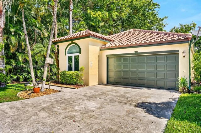 1419 Banyan Circle, Pompano Beach