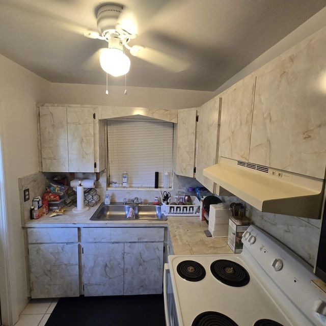 5 of 10 - 617 Nw 13th Terrace, Fort Lauderdale, FL