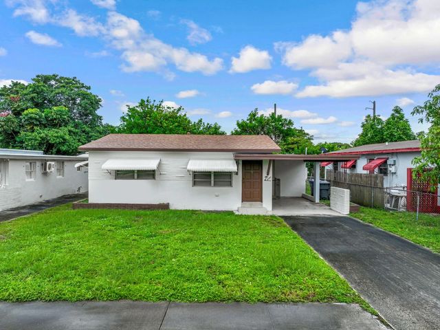 2 of 27 - 6340 Washington Street, Hollywood, FL