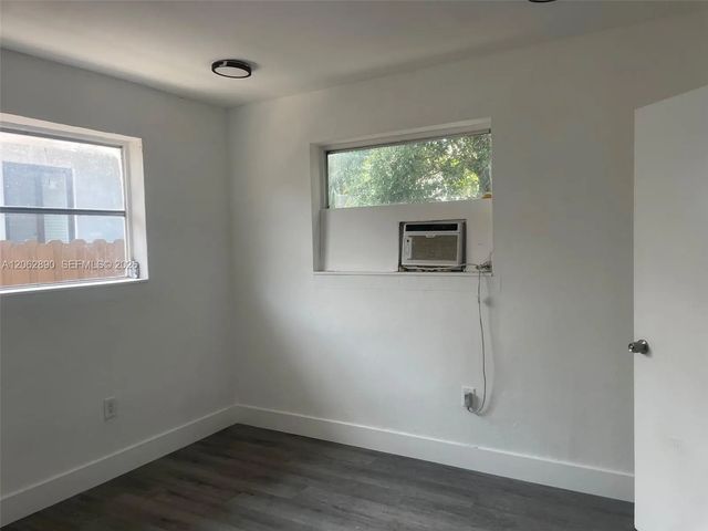 3 of 9 - 1831 Nw 41st Street, Miami, FL