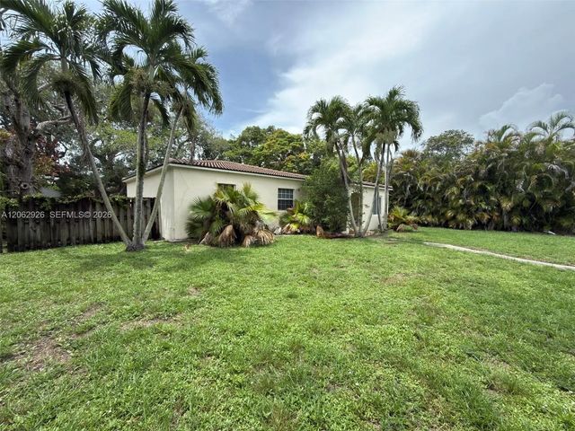 3 of 12 - 1510 Dewey Street, Hollywood, FL