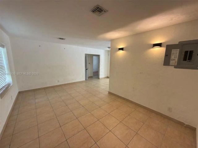 4 of 12 - 1510 Dewey Street, Hollywood, FL