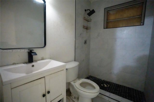 5 of 10 - 743 Nw 63rd Street, Miami, FL