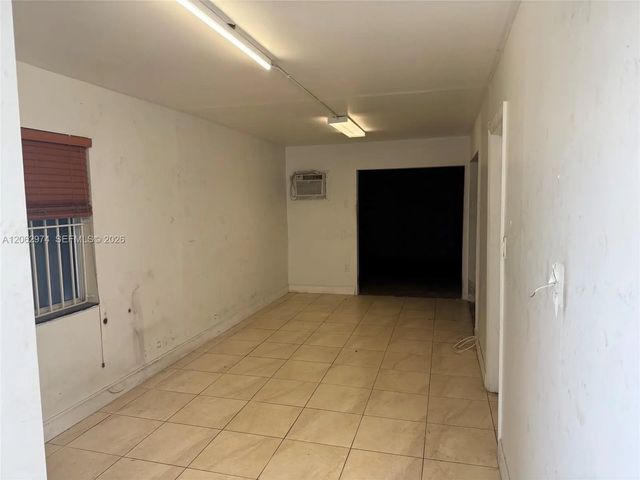 2 of 7 - 2205 W 80th Street #f-4, Hialeah, FL