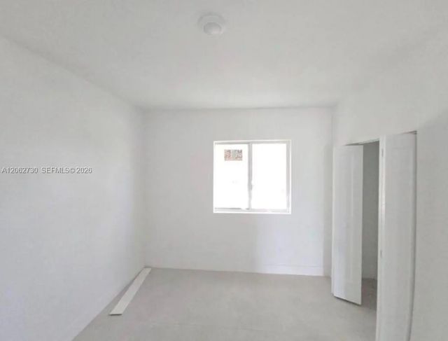 5 of 7 - 394 Ne 174th Street, North Miami Beach, FL