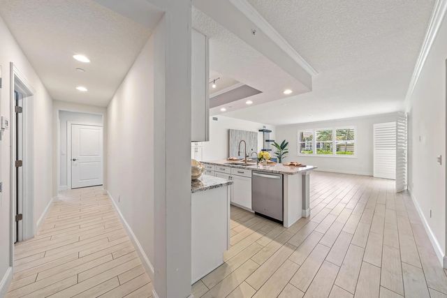 2 of 39 - 411 Bay Colony Drive N, Juno Beach, FL