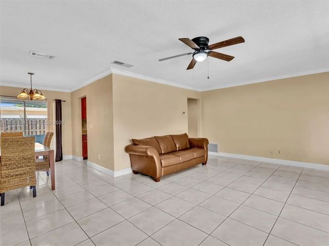 5 of 47 - 1065 Nw 68th Terrace, Margate, FL