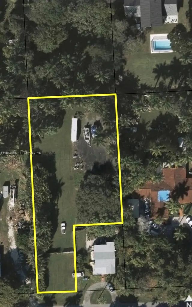355 Ne 156th Street, Miami