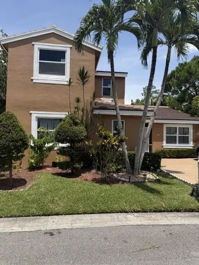 188 Caribe Court, Greenacres