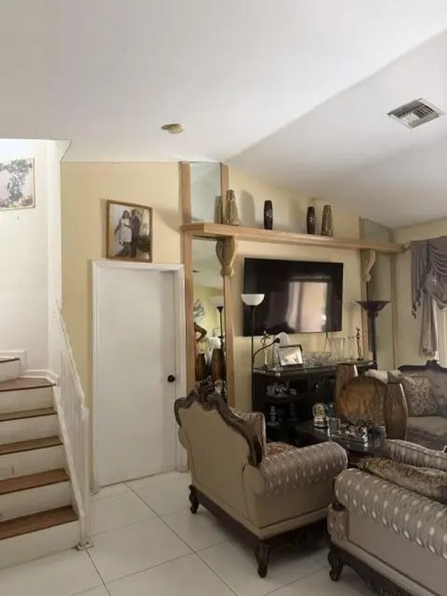 3 of 11 - 188 Caribe Court, Greenacres, FL