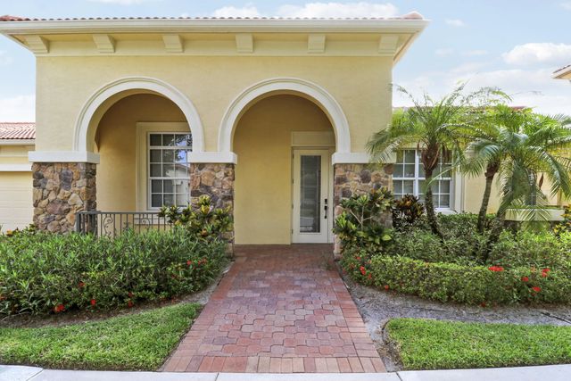 3 of 73 - 10150 Sw Ambrose Way, Port St. Lucie, FL